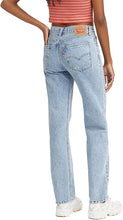 Load image into Gallery viewer, Levi&#39;s Women&#39;s Low Pro Jeans