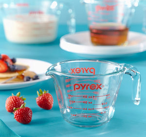 Pyrex 3 Piece Glass Measuring Cup Set, Includes 1-Cup, 2-Cup, and 4-Cup Tempered Glass Liquid Measuring Cups, Dishwasher, Freezer, Microwave, and Preheated Oven Safe, Essential Kitchen Tools